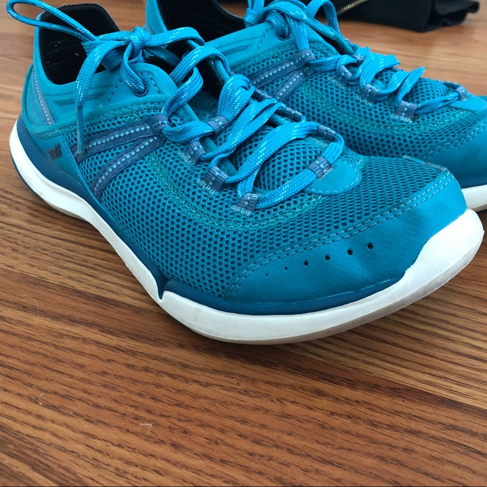 Teva Women’s sneakers